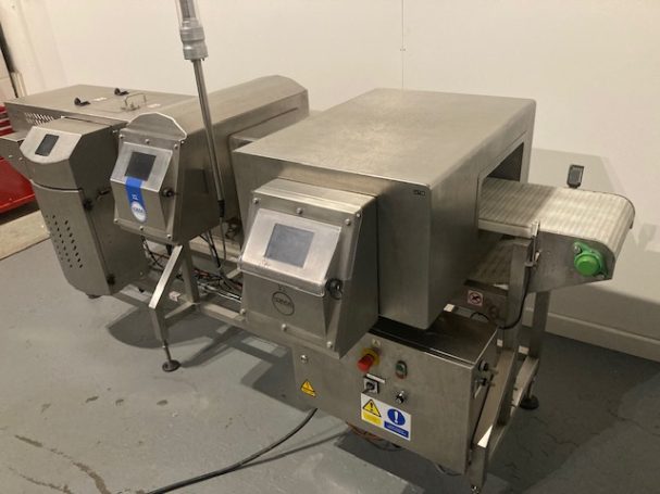 Loma IQ3 Twin Headed Metal Detector